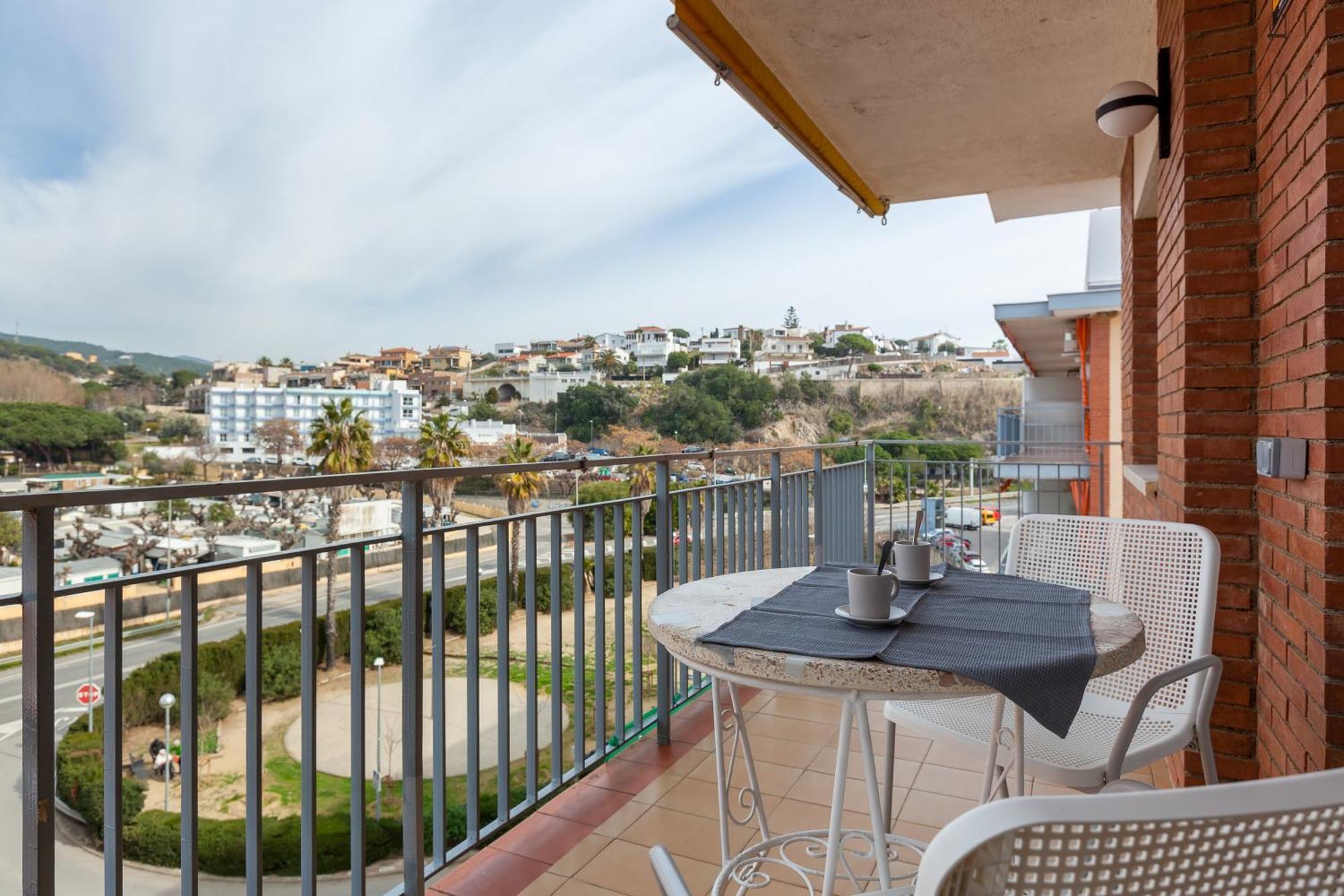 Blue Coast Apartment Canet De Mar Exterior foto